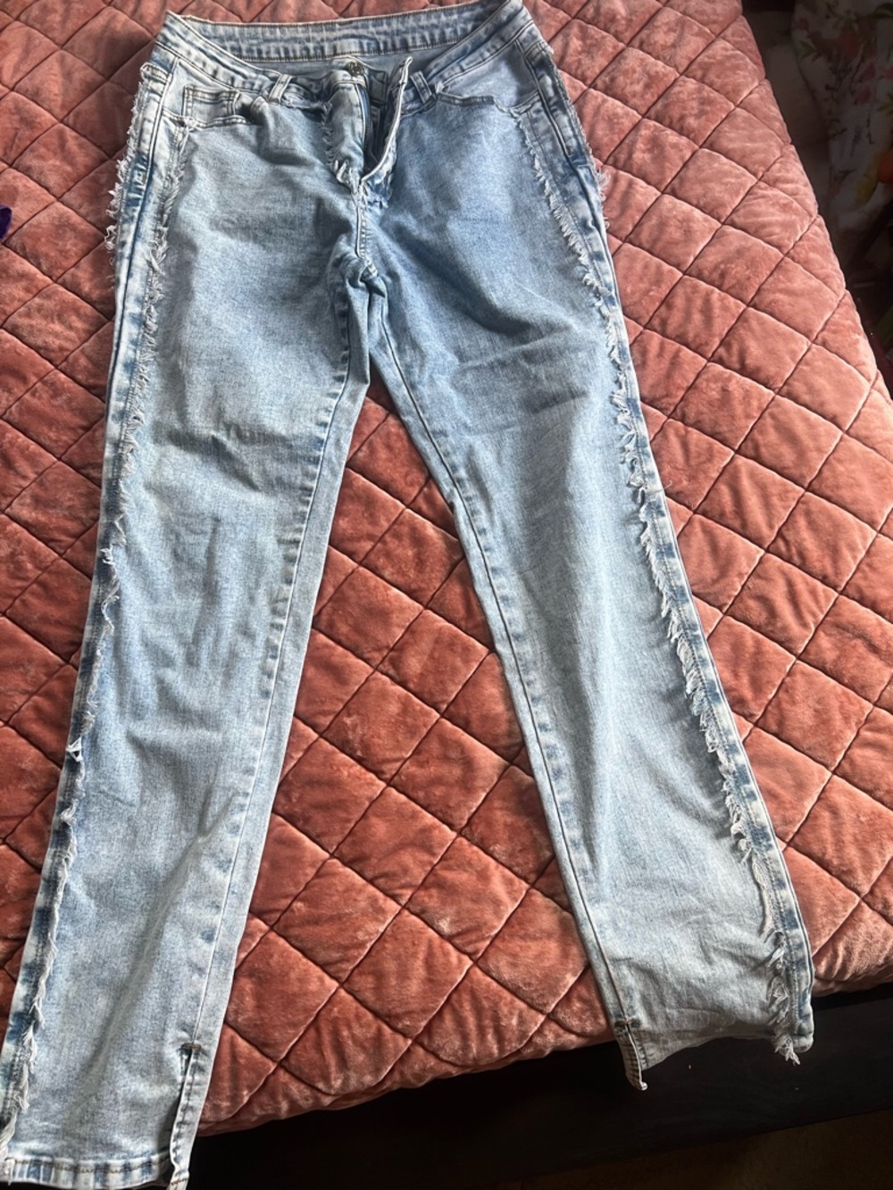 SHEIN Light Blue Straight Leg Jeans with Frayed Side Seams
